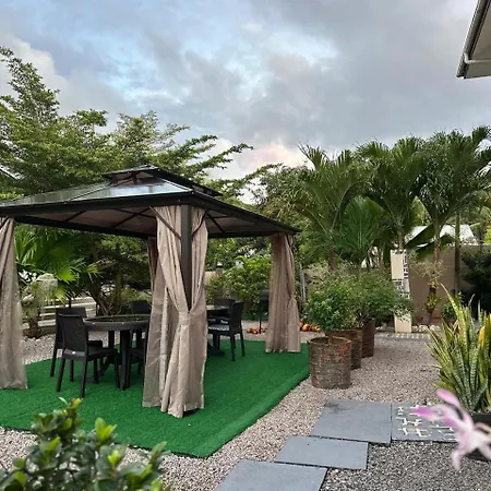Mokara Holiday Apartment